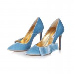Taylor - Blue